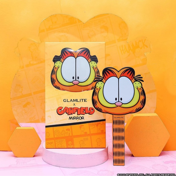 Glamlite X Garfield PR Box - Picture 4 of 8